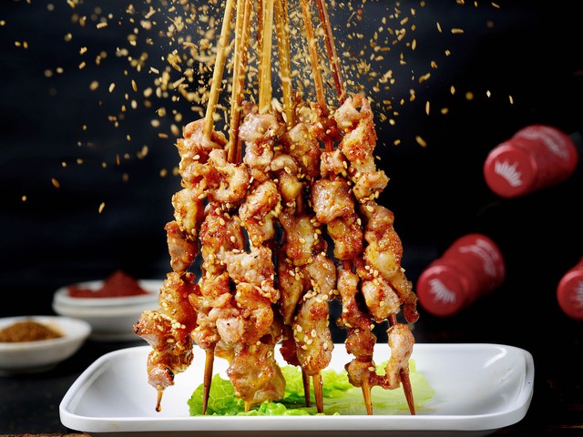 夏季摆路边摊卖什么好,适合夏天做的路边摊小生意