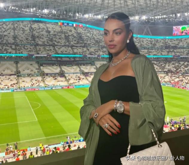 乔治娜惊艳走秀,乔治娜惊艳美照超模