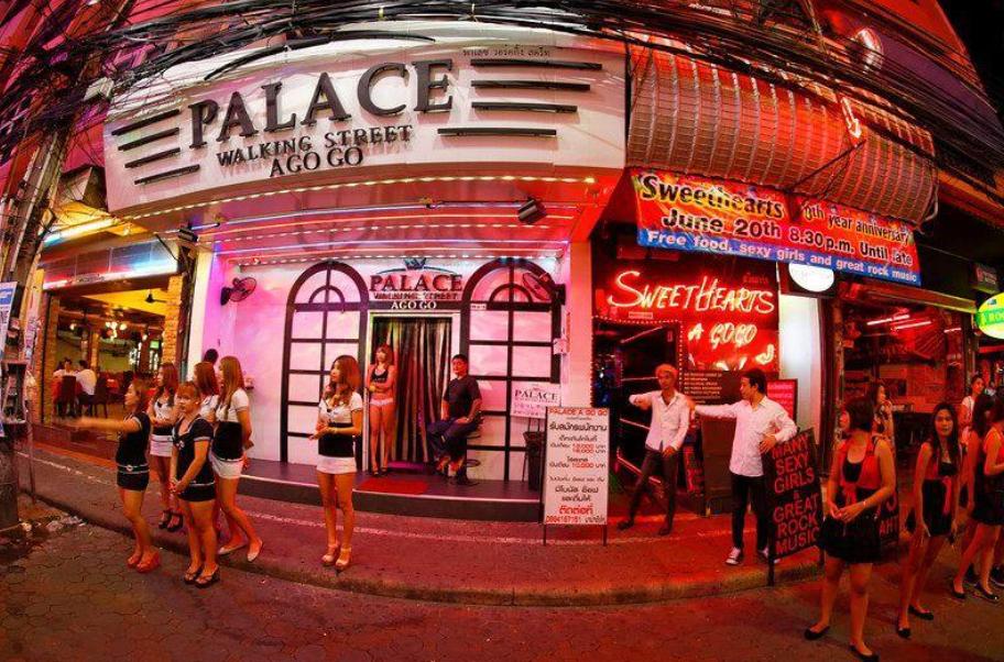 捷克色情业有多发达？人人可参与成人电影，日本都甘拜下风