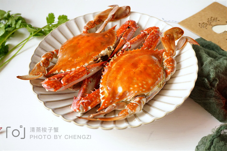 蒸螃蟹是用冷水蒸还是热水蒸,蒸螃蟹和煮螃蟹哪种让螃蟹痛苦少