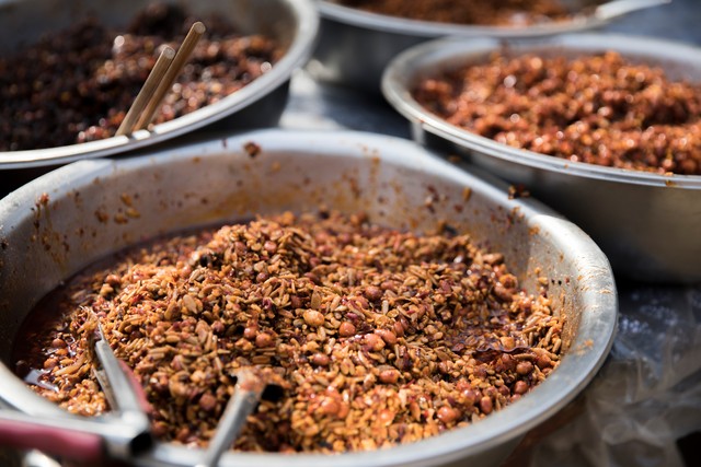 淄博博山煎饼制作过程,淄博杂粮煎饼小吃培训