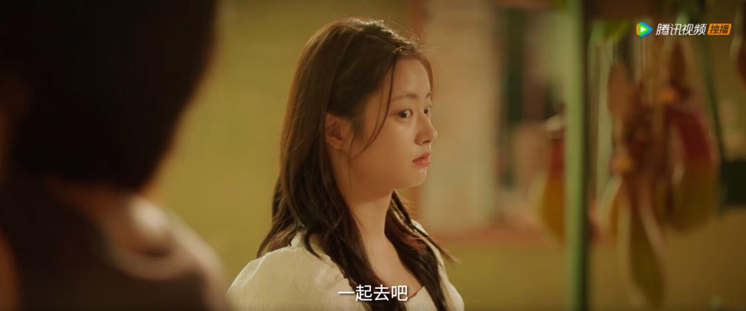 少女为什么总会爱上大叔？无非这两种：一种有颜，一种有骨