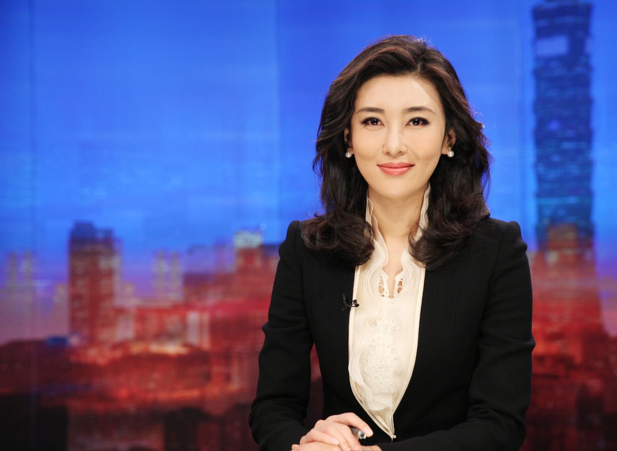 央视主持人李红的婚姻生活,著名主持人李红近况