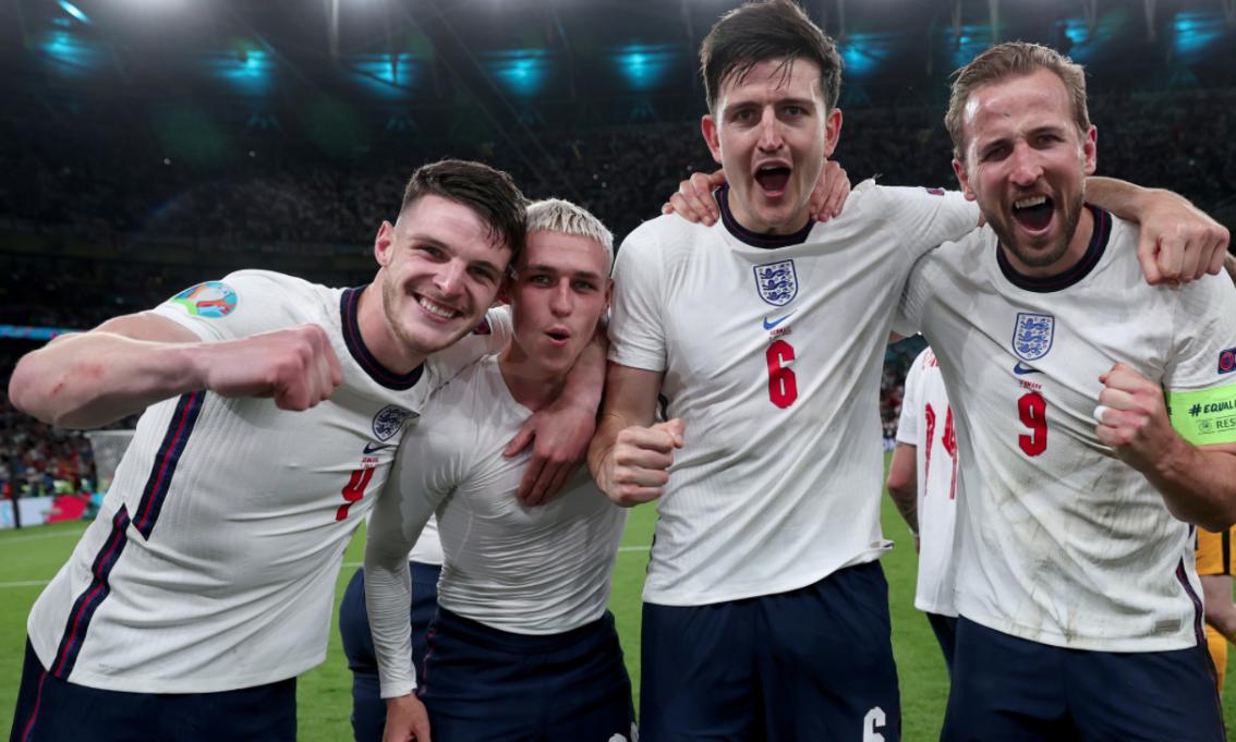 欧预赛英格兰4-0三连胜集锦,欧预赛英格兰对土耳其