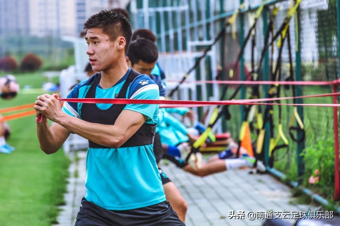 后浪官宣杀青,后浪官宣照