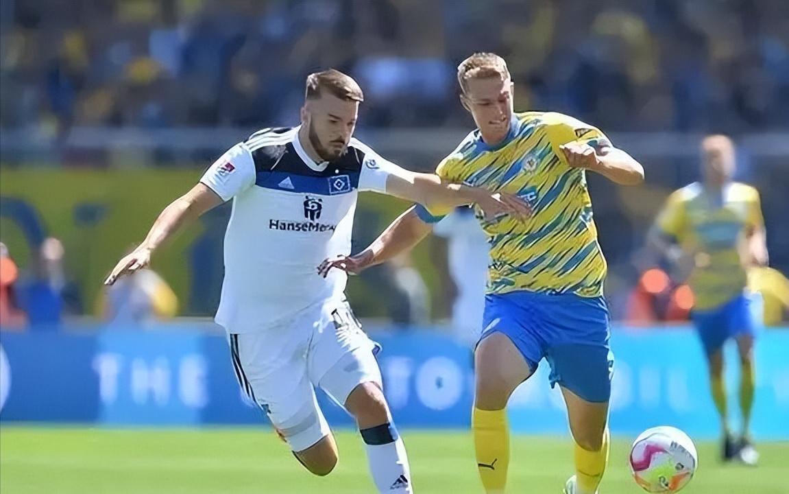 德乙周日足球比分,德乙桑德比分预测