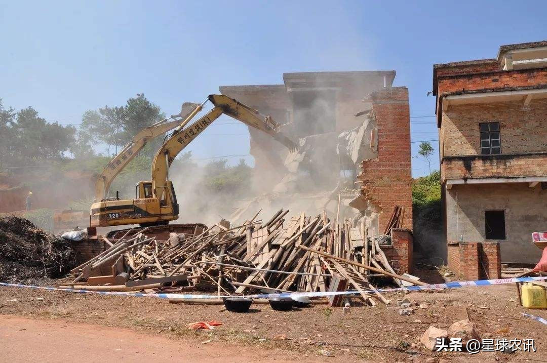 已建好的农村自建房如何办房产证,农村自建房办不了房产证会怎样