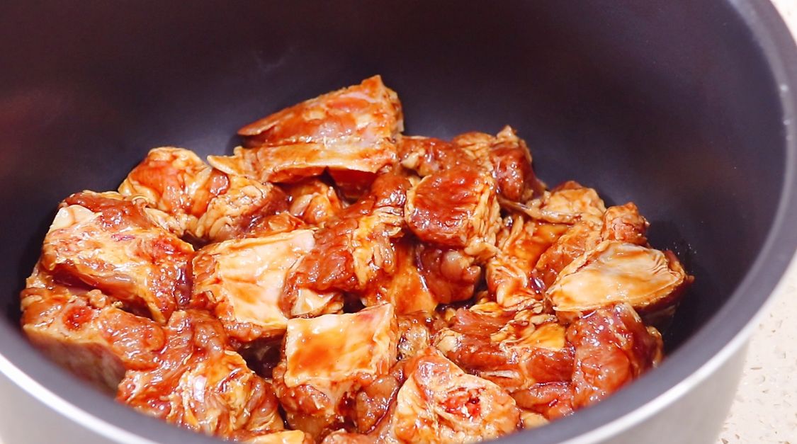 天气太冷了不想做饭,冷菜版糖醋排骨应该不需要加热吧