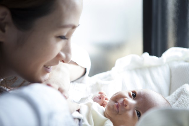 家有二娃如何带从生物进化论看人的成长