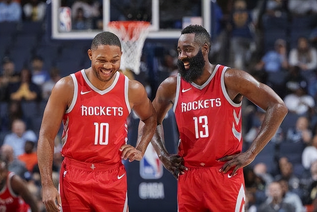 哈登正式续约继续挑战总冠军之梦,哈登承诺为火箭带来总冠军