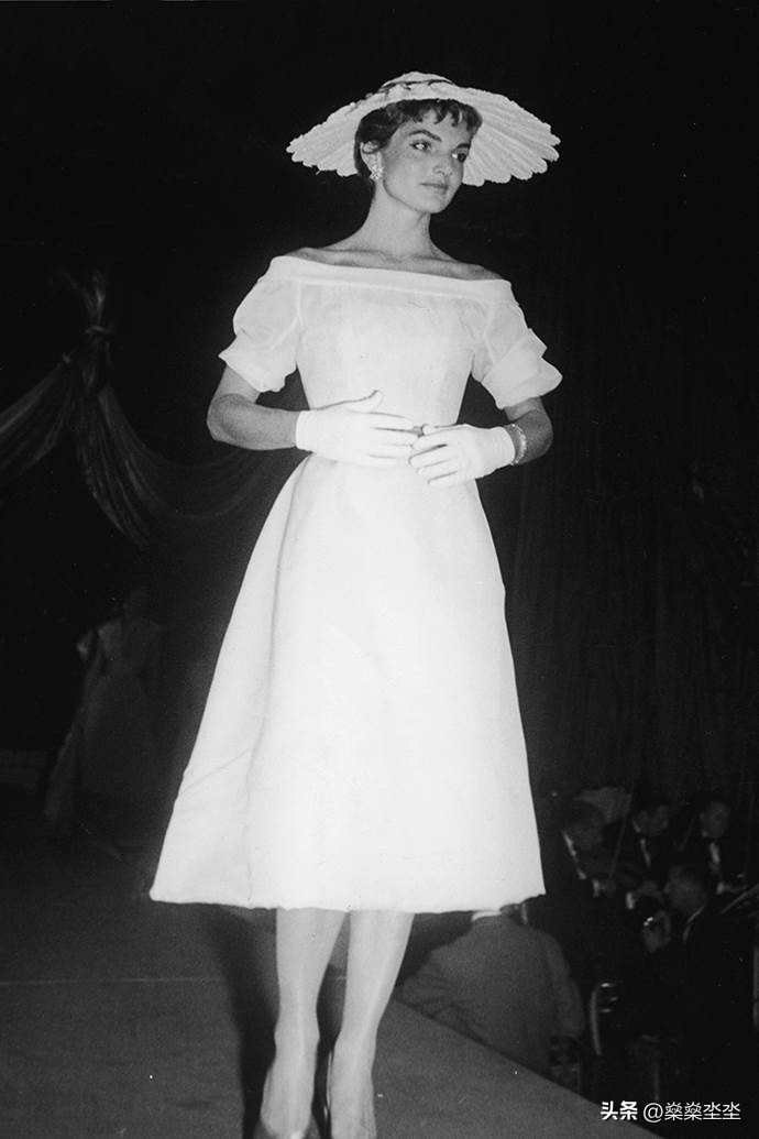 美貌杰奎琳,肯尼迪老婆杰奎琳与过去划清界限