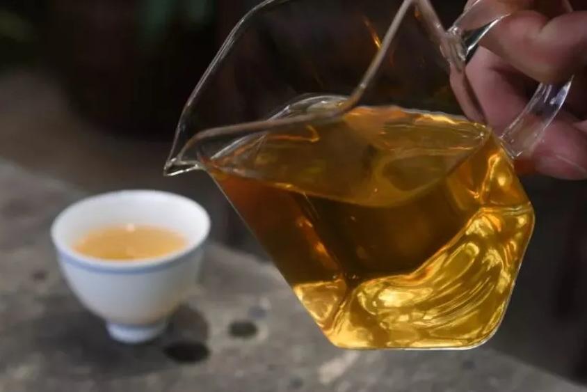 网上卖的茶叶为什么那么便宜,网购茶叶和实体店哪个更靠谱