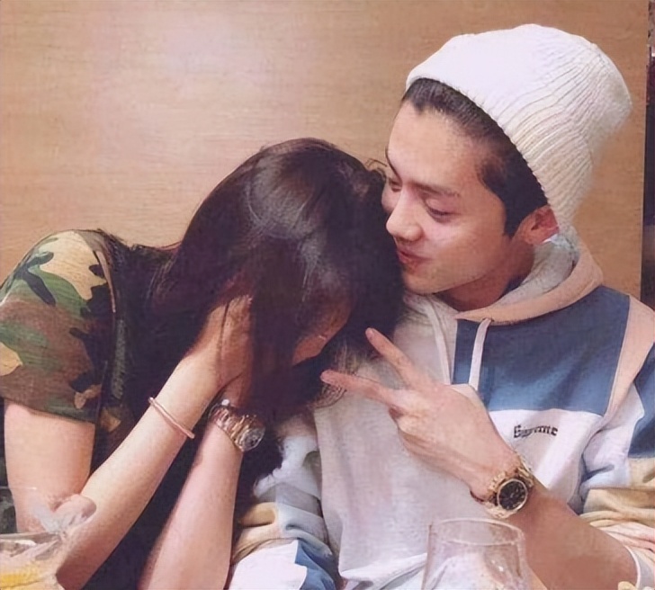 鹿晗解说欧洲杯曼联,曼联铁粉鹿晗