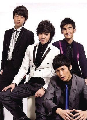 魏晨王铮亮阿穆隆演唱会,王铮亮阿穆隆