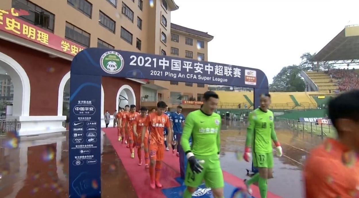 今天再也看不到的那些个性门将，以及他们艳丽的比赛服