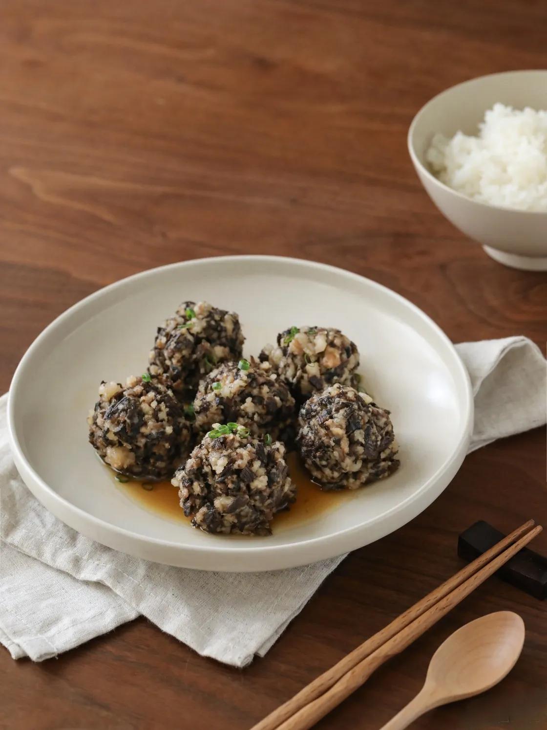 温州梅干菜肉丸蒸多久,温州梅干菜肉圆视频菜谱