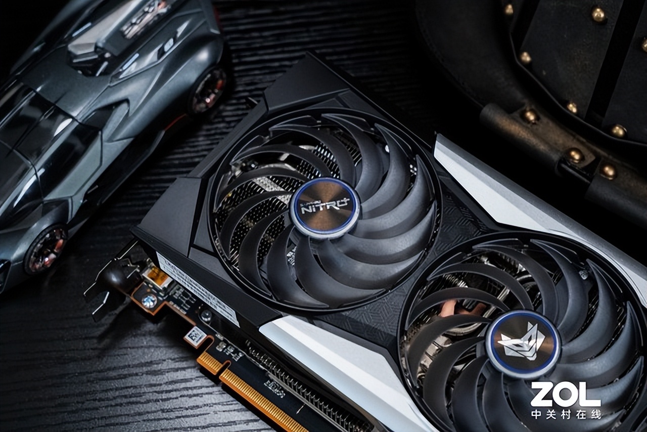 蓝宝石RX6950XT超白金评测游戏全面超越3090