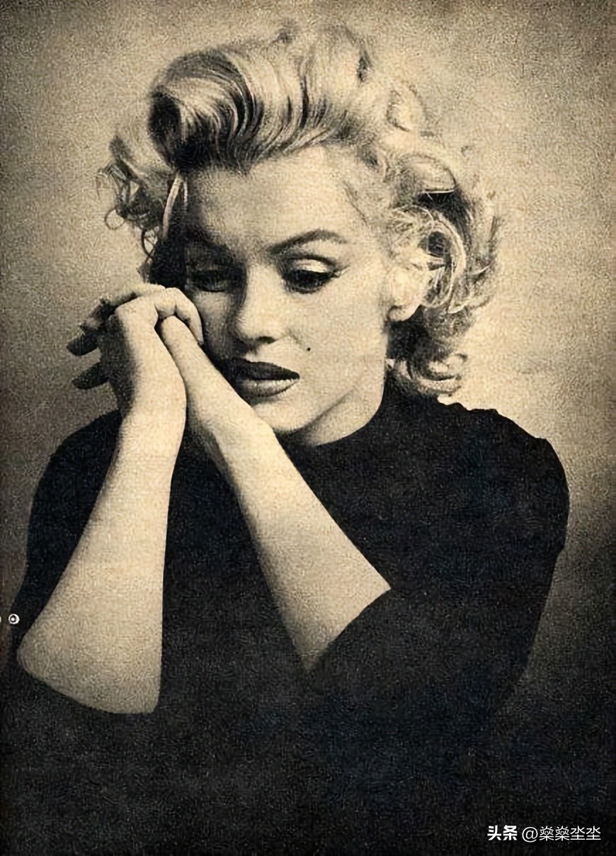 男人愿花大价钱买我一个吻，却没人愿意花五十美分了解我的灵魂