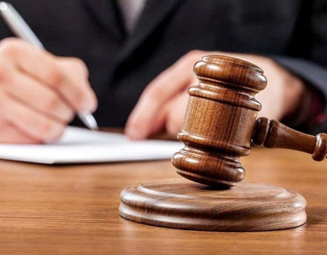 财务挪用公款可以追回吗,会计挪用公款250万判了没钱还