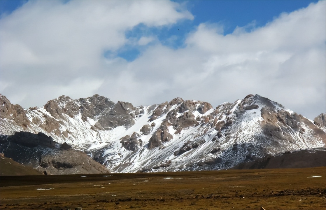 1994年疑似“王昭君”墓被挖掘，遗骸保存完好，可惜在俄罗斯境内