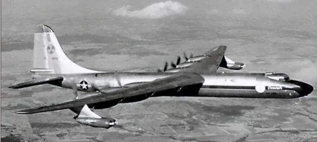 世界上最大的涡轮螺旋桨私人飞机,当今最先进的螺旋桨飞机多大马力