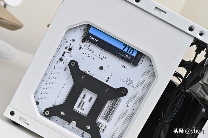 七彩虹主板b760和影驰760,七彩虹b760冰霜对比影驰b760