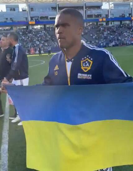 国际足坛“重兵围剿”俄罗斯，两句“不合时宜”的实话却直指人心