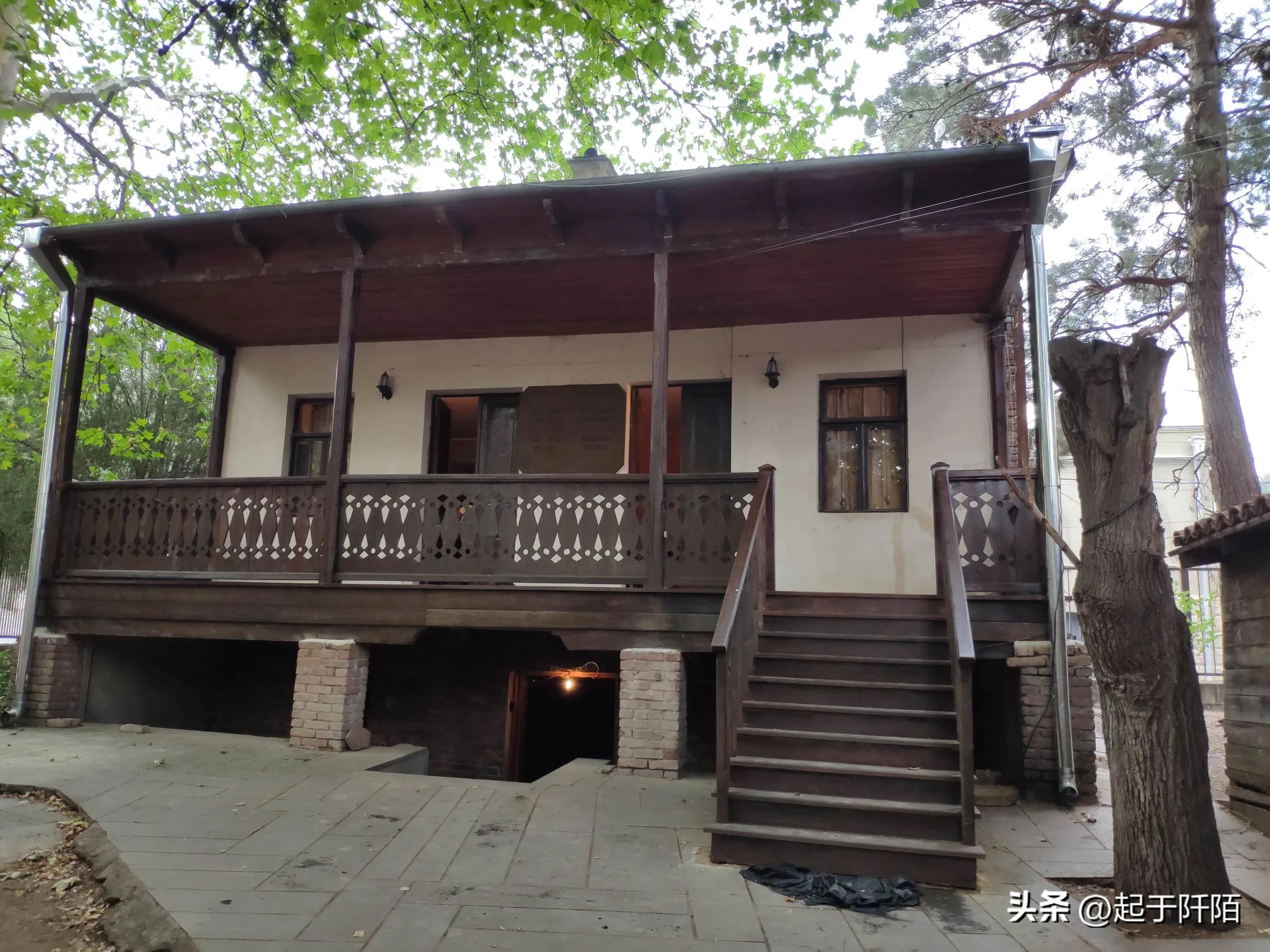 高加索古城全景,世界第比利斯古城