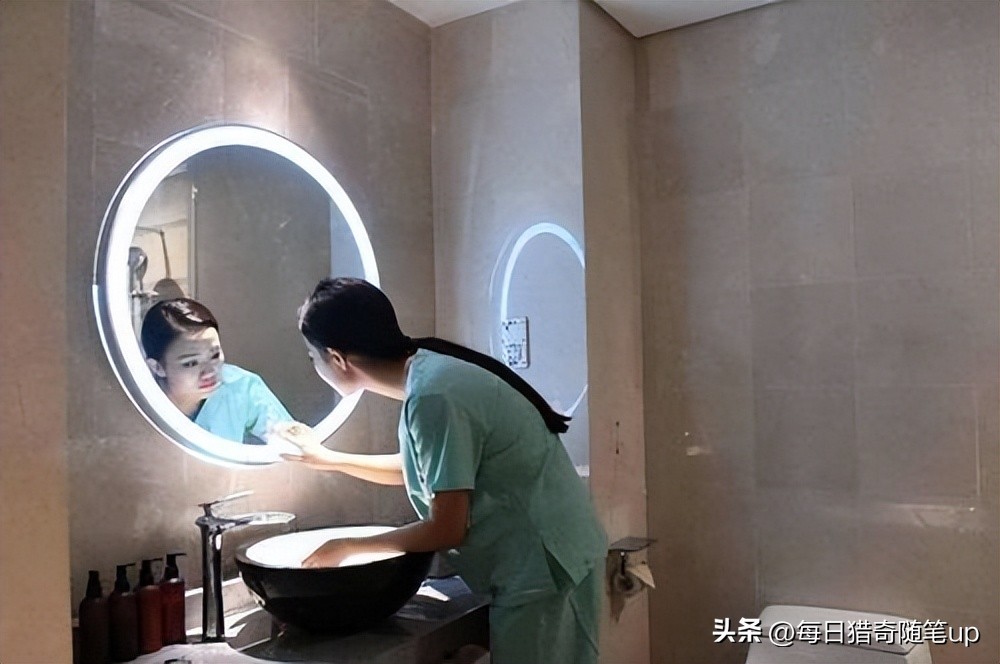 酒店试睡员一天赚多少,酒店试睡员兼职和专业的区别