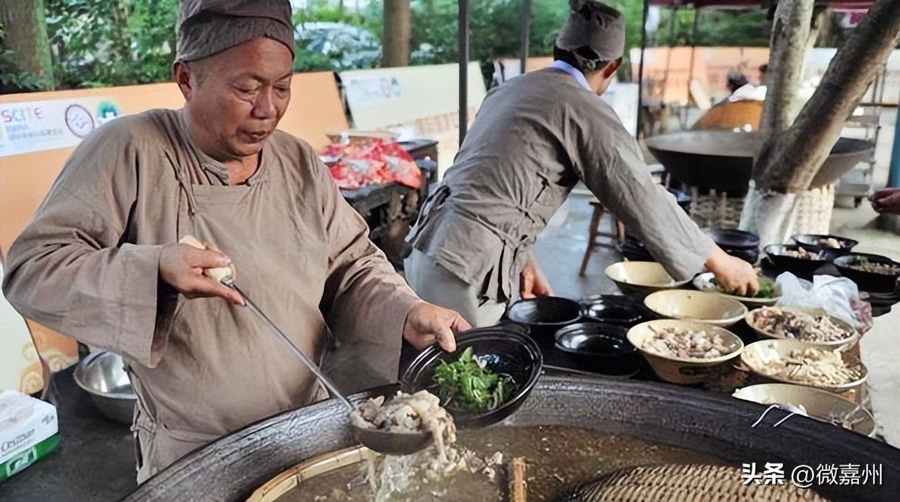 游玩龙舟和赛龙舟,中华龙舟赛游玩攻略