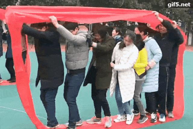 幼儿园运动会趣味游戏大全,运动会趣味游戏项目搞笑