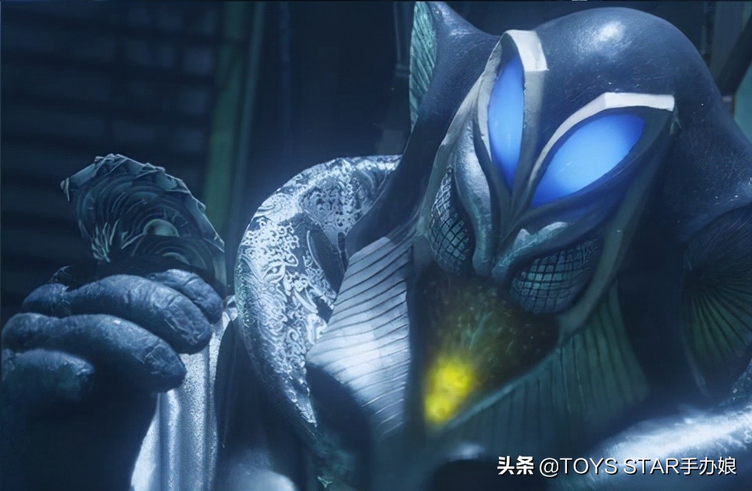 诺亚奥特曼对战小金人谁强谁弱,奥特曼的剧中小金人打不过谁