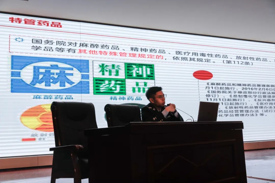 小记者出去研学,小记者10月1日外出研学活动