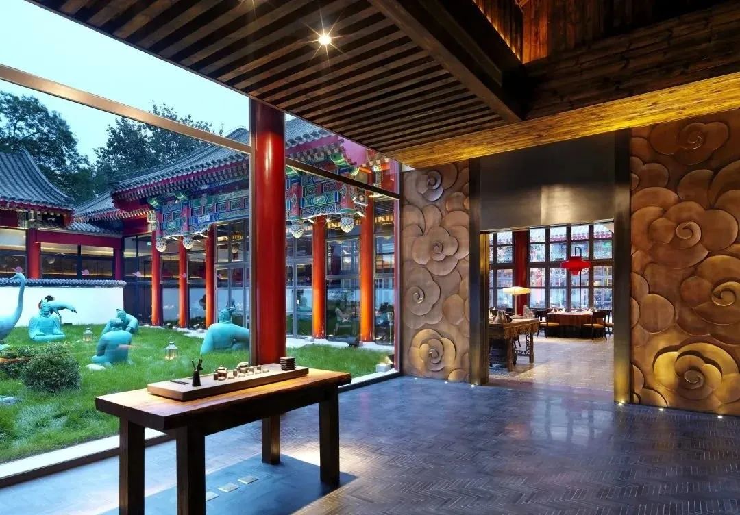 马斯克一年要飞25万公里,马斯克一年飞行记录