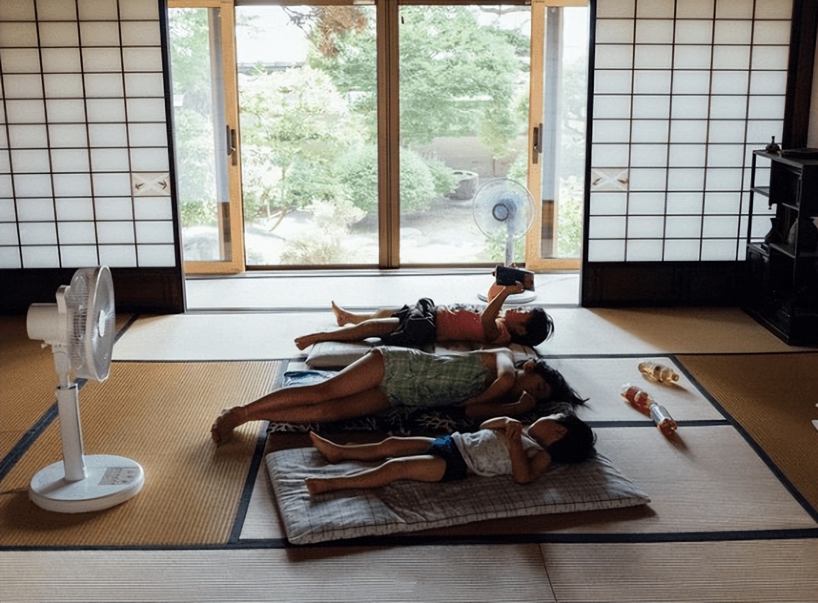 爸爸拍坏人女儿却被偷走完整版,日本爸爸偷拍孩子