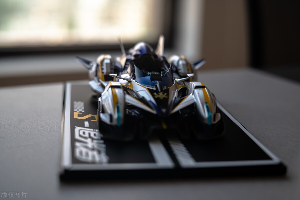 qq飞车曾经的休闲区,qq飞车现状还有多少人玩