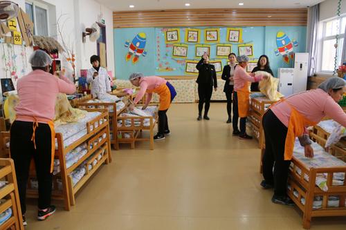 职高幼儿保育的就业前景,幼儿保育与护理的就业前景