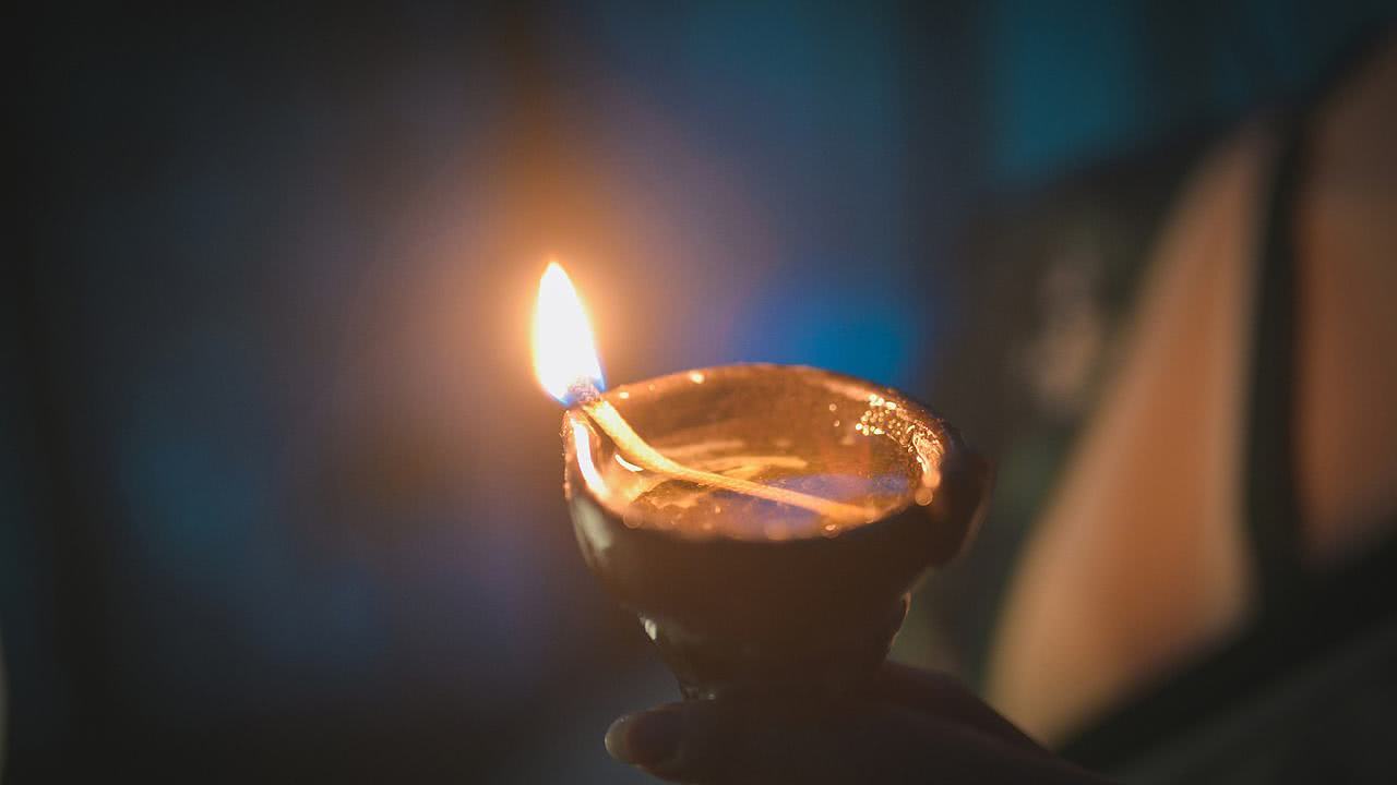 小说《锅伙》(33):命名并缔姻