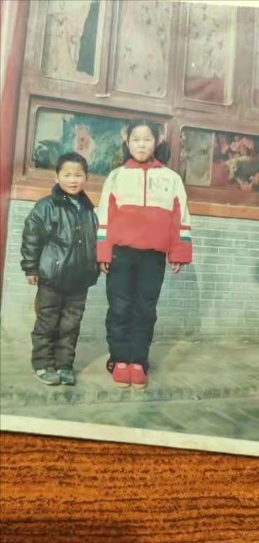 作家笑以苛是怎么回事,笑以苛陕西作家图片