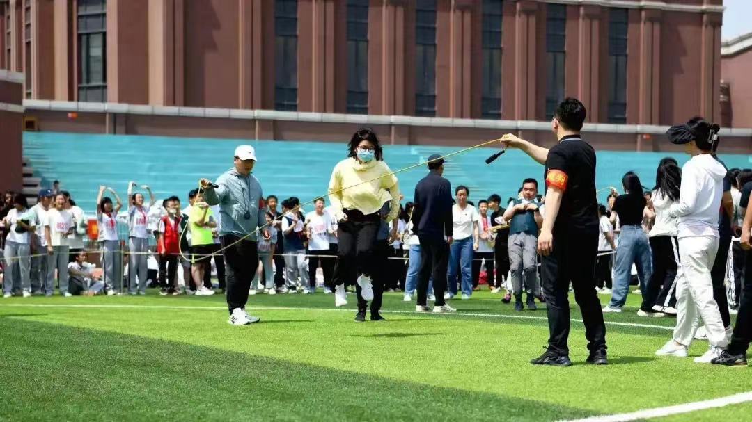 强身健体激扬青春校园运动会,学校校园运动会回顾