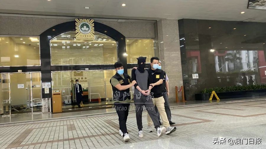 两夫妻网上骗钱被抓,情侣合伙用“练功券”诈骗被拘留