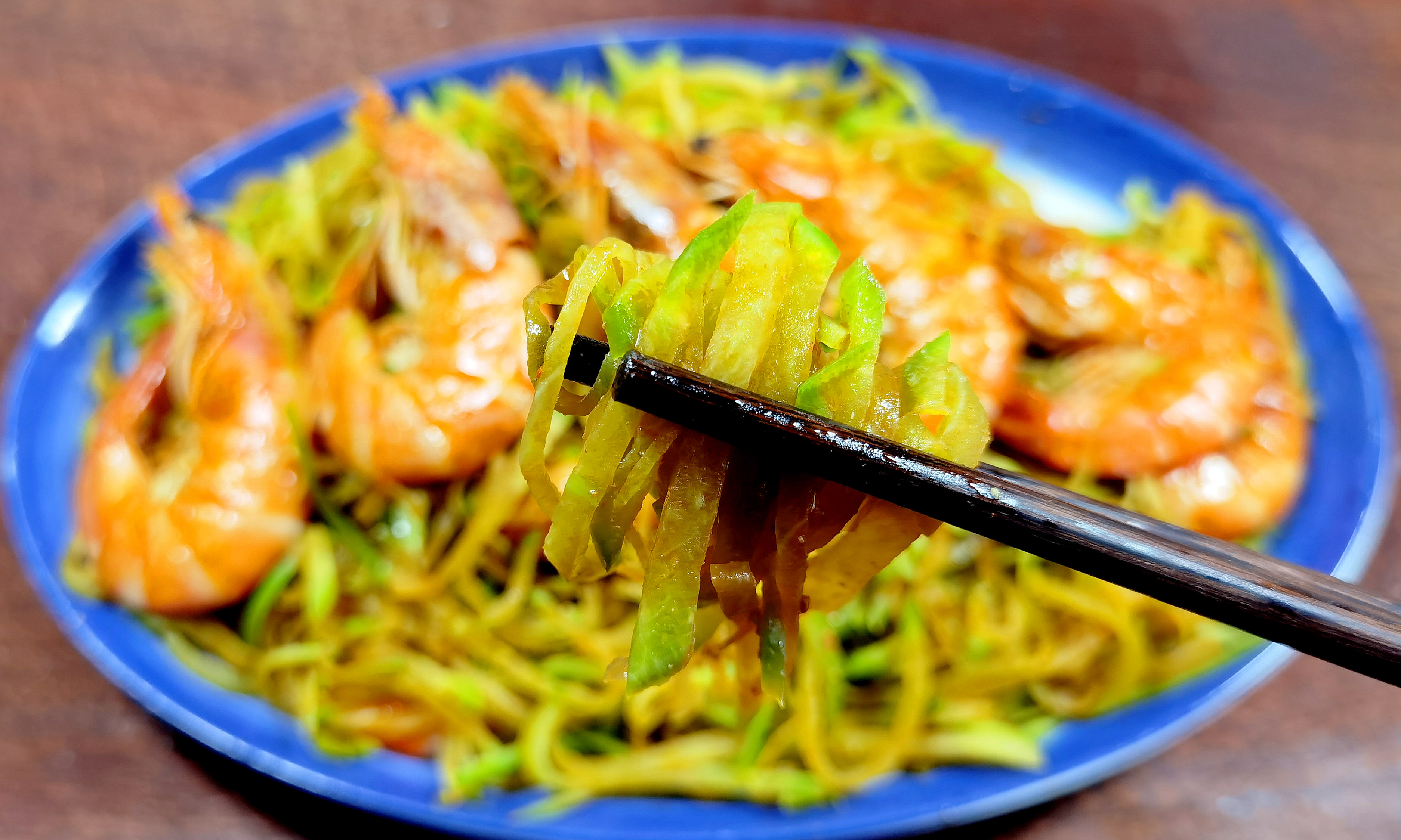 大虾和萝卜一起怎么做好吃,大虾炖萝卜丝有营养吗