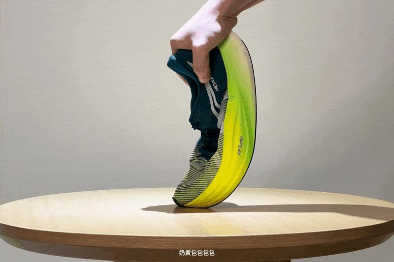 马拉松碳板鞋优势,马拉松next2碳板zoom竞速跑鞋