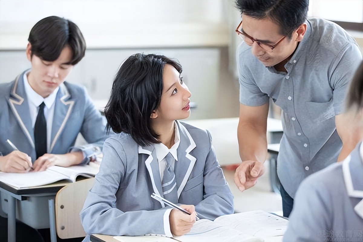 马来西亚国际学校学费价目表高中 (国际学校一年学费多少)