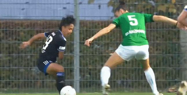 张琳艳上演首秀10分钟破门,张琳艳海外1战成名首秀狂造5球