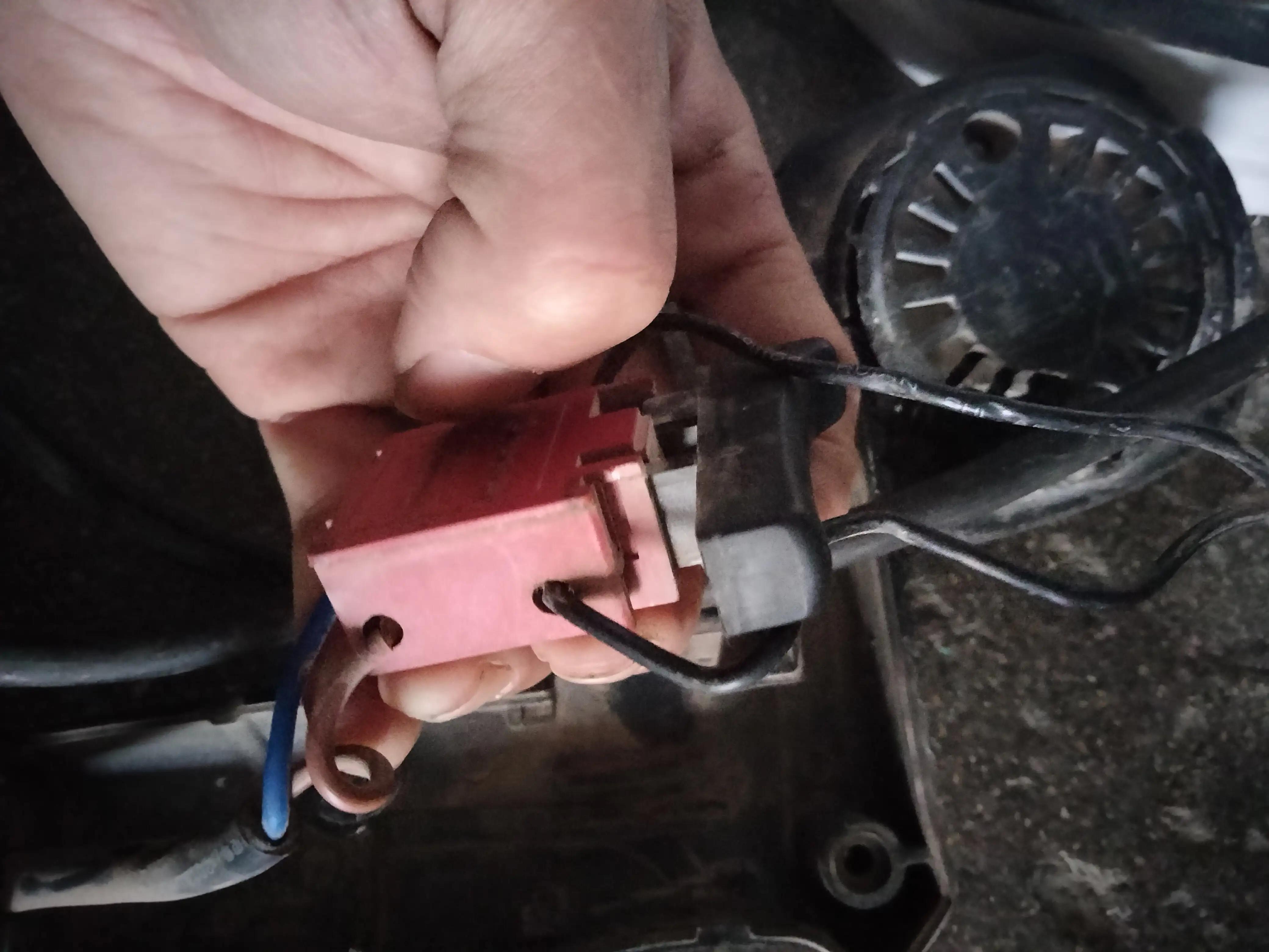 电锤的开关只有两个接线柱怎么接,两用电锤开关接法