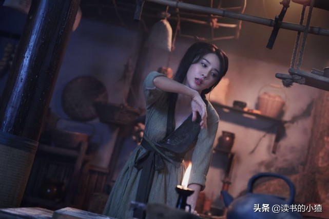 *瓶金**梅里悲催的韩爱姐：嫁给太师府的管家后，为何最终沦落风尘？