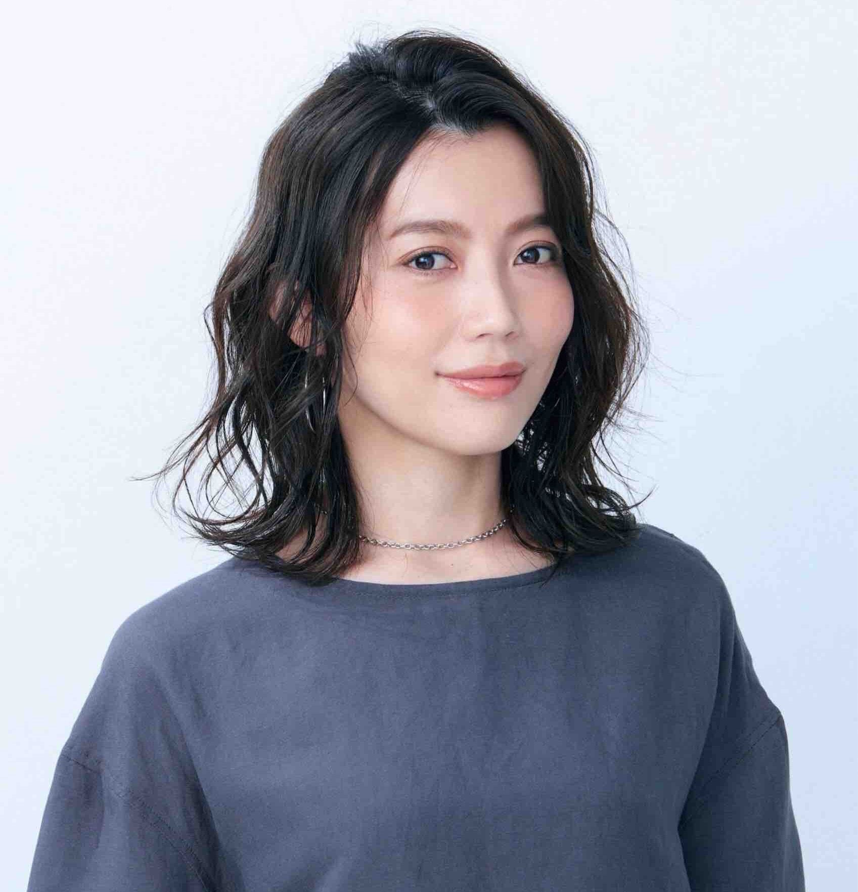 什么样的脸型适合烫发发型,脸型长适合什么烫发发型