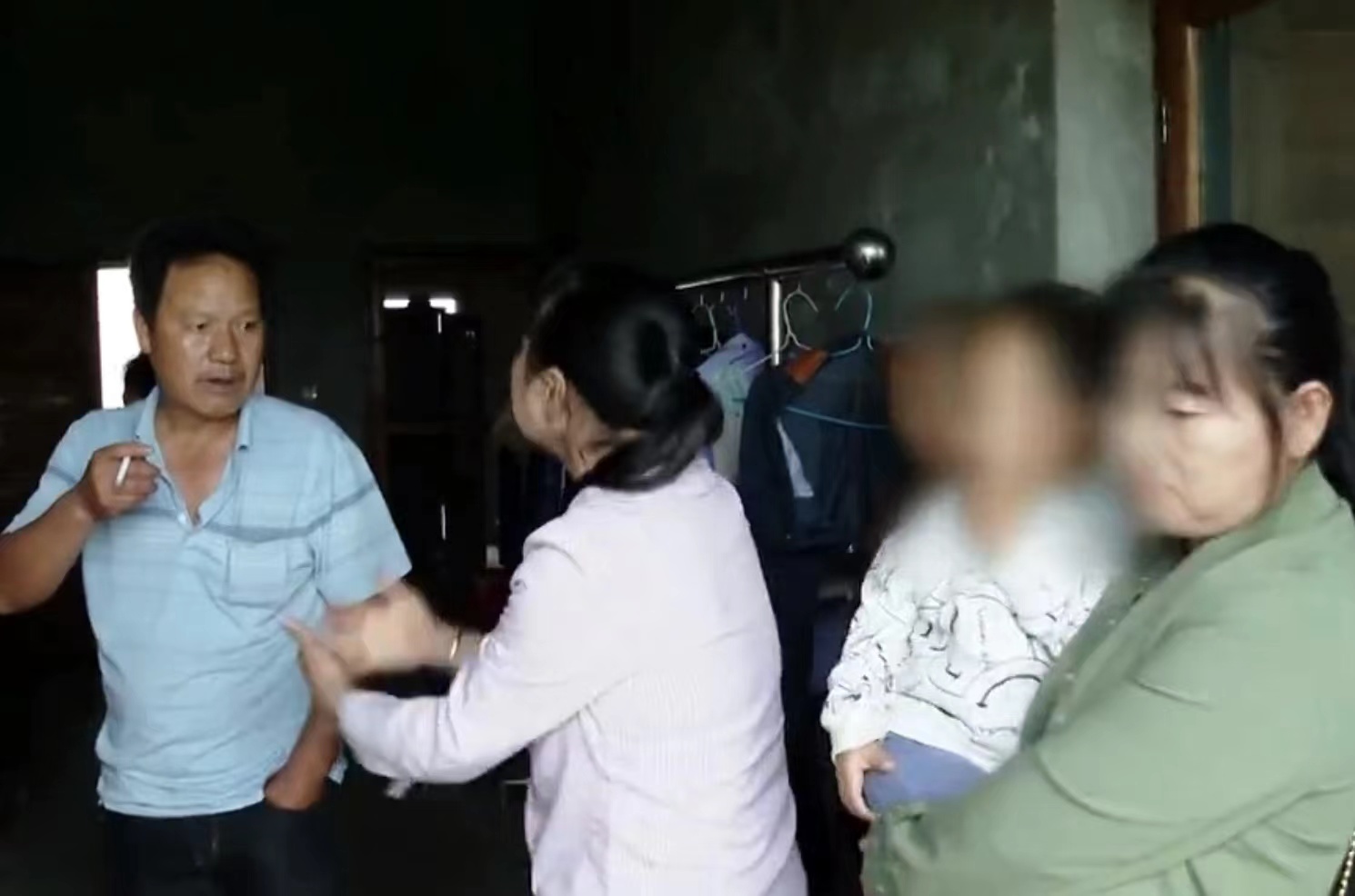 二婚男娶头婚女吵架总被指痛处,头婚男娶二婚女丢人又离婚