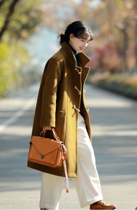 棕色大衣烂大街？学博主这样搭配，158cm也能穿出强大气场